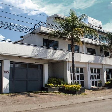 Hotel Jorges モレリア エクステリア 写真
